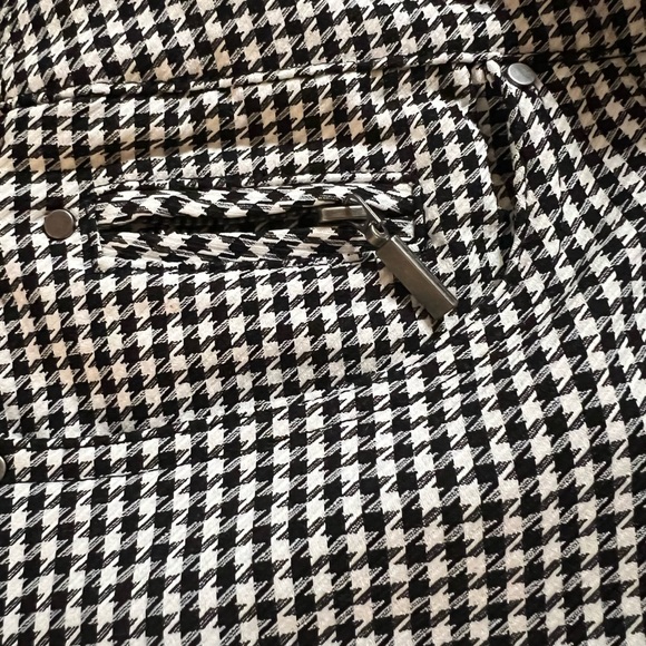 Mid rise stretch houndstooth Flared pants - Picture 6 of 6